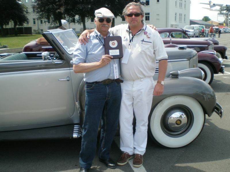 38 Caddy special body and the best pre war car CLC award.JPG - Best Pre-War:1938 Cadillac Series 75 Convertible